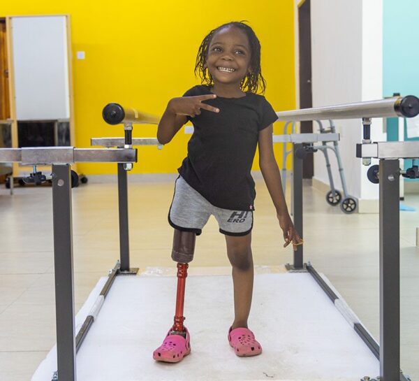 cure patient with an artificial leg